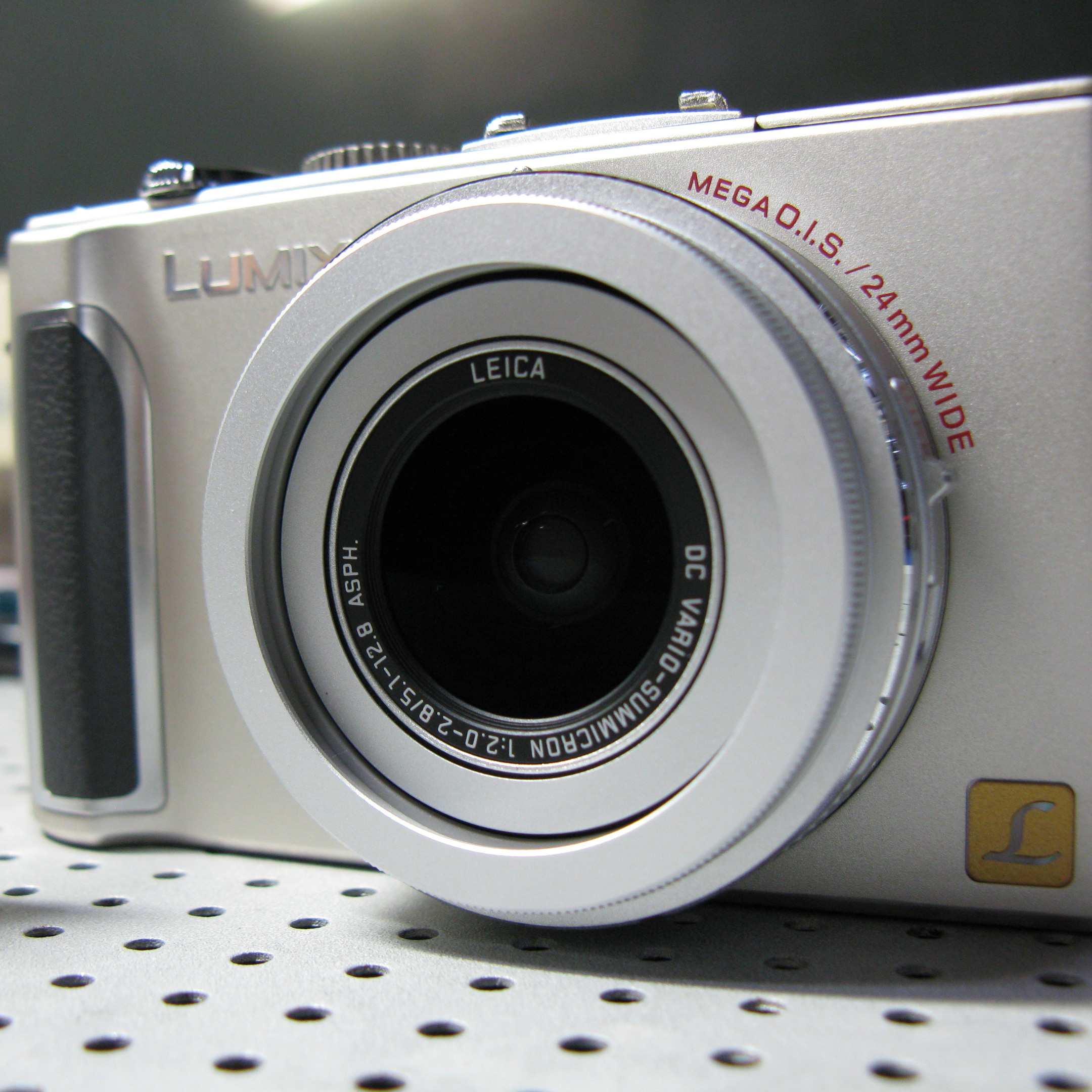 Lumix LX3